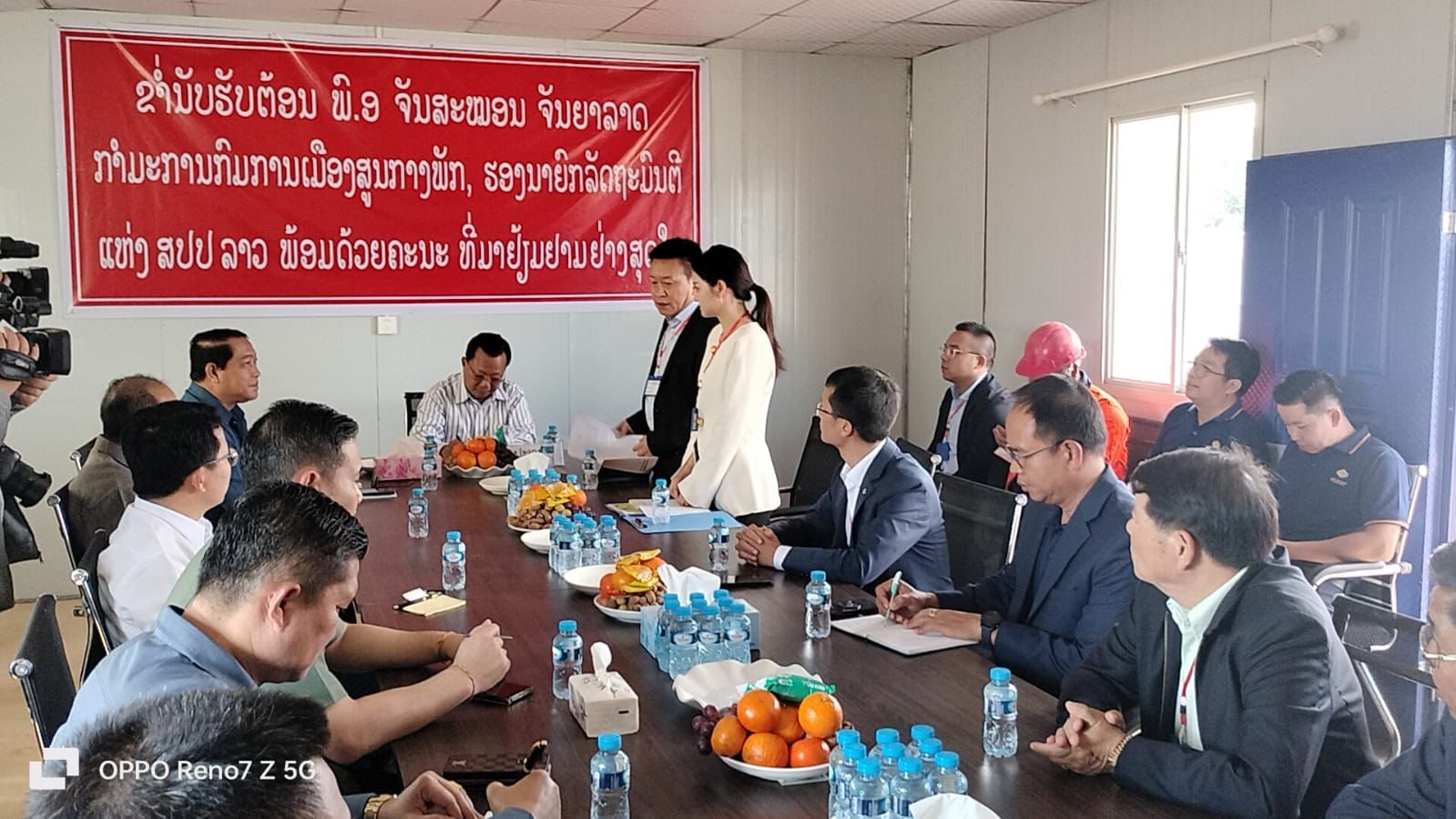 General Chansamone Chanyalath, along with his delegation Visiting MaiPekkham Company, Pek District, Xieng Khouang Province, which is a project, with SaoMungKone Development State  Company, the Ministry of National Defense. 